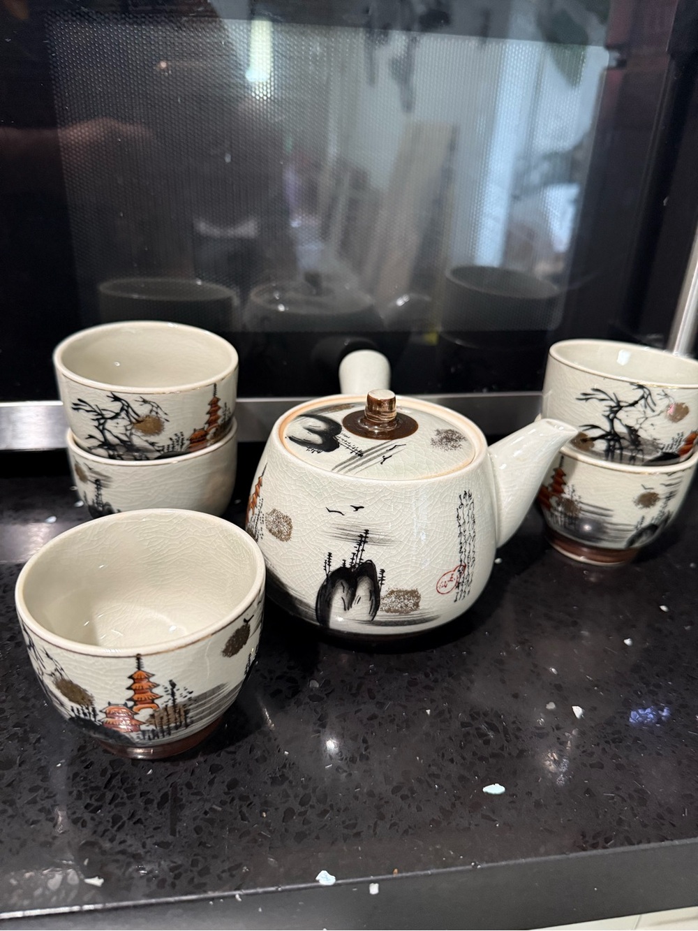 Ceramic Asian-Style White and Brown Teapot 4 1/2” Set with Cups 2 1/2”